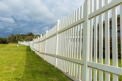Classic Vinyl Fence